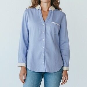 EXPRESS The Essential Shirt Women's Baby Blue Button Shirt Large Career Workwear